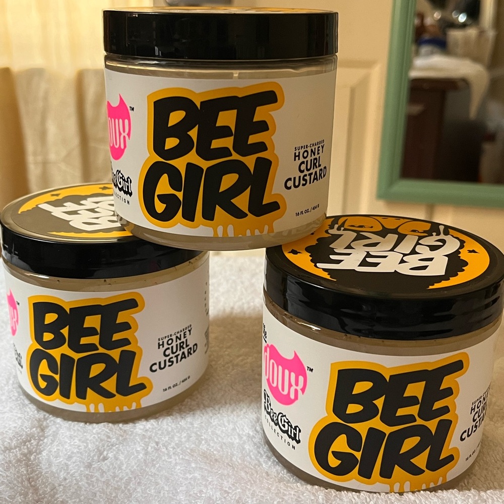 Doux “BEE GIRL” Honey Curl Custard Curl Enhancer